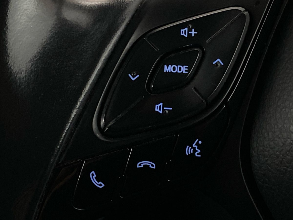 Used Toyota C-HR 2018 for sale - 76755362: Photo 23