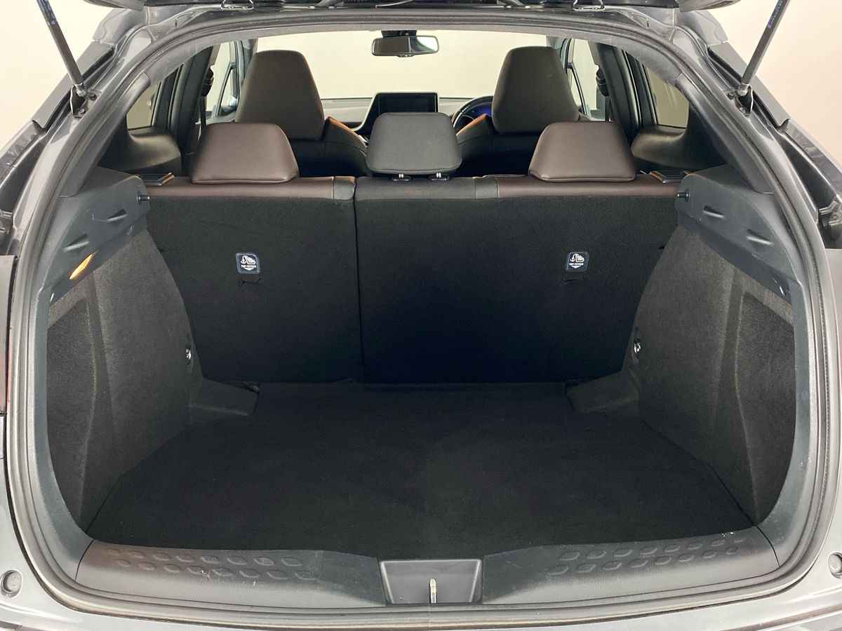 Used Toyota C-HR 2018 for sale - 76755362: Photo 27