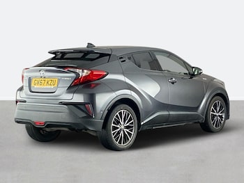 Used Toyota C-HR 2018 for sale - 76755362: Photo