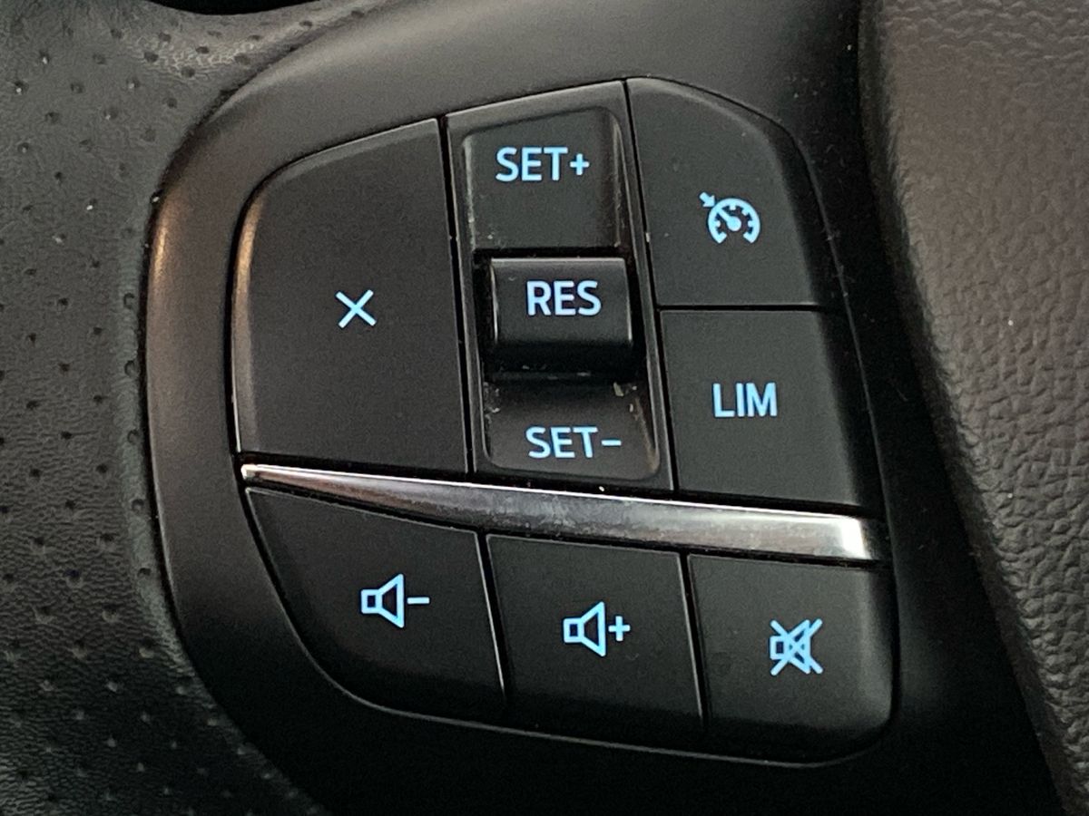 Used Ford Kuga 2023 for sale - 75582556: Photo 24