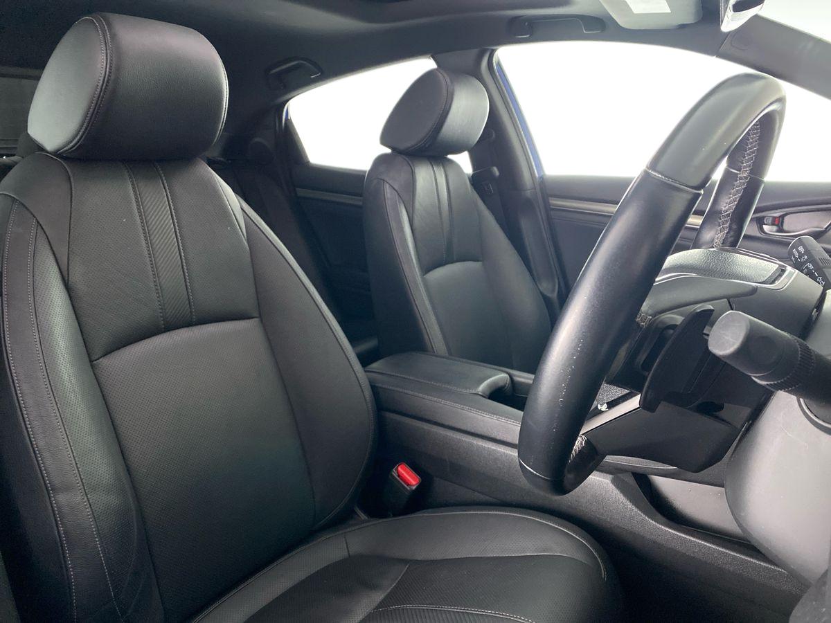 Used Honda Civic 2018 for sale - 77103244: Photo 13