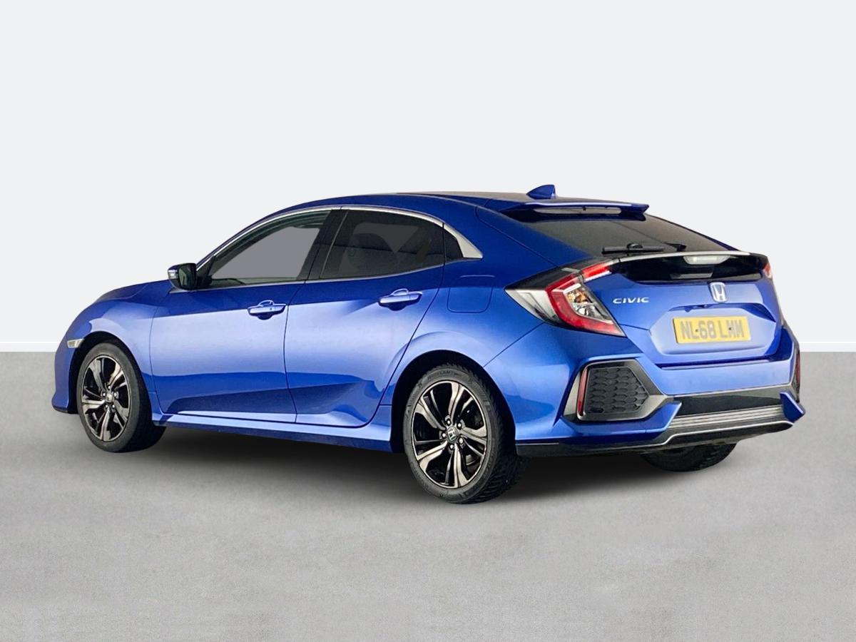 Used Honda Civic 2018 for sale - 77103244: Photo 5