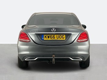 Used Mercedes-Benz C-Class 2017 for sale - 75582564: Photo