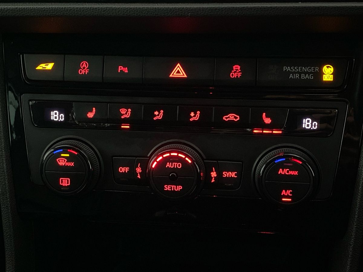 Used SEAT Leon 2019 for sale - 76594485: Photo 23