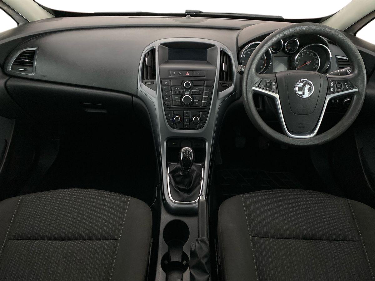 Used Vauxhall Astra 2012 for sale - 77135312: Photo 9