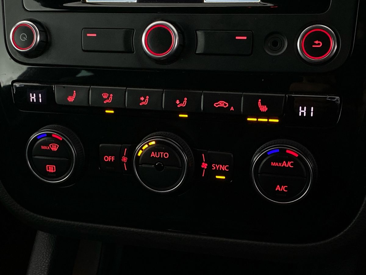 Used Volkswagen Scirocco 2014 for sale - 77044368: Photo 21