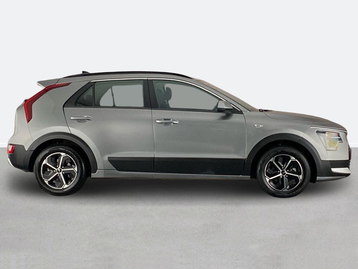 Used Kia Niro 2023 for sale - 77973387: Photo 2