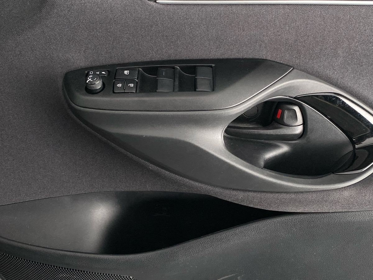 Used Toyota Yaris 2025 for sale - 76553418: Photo 26