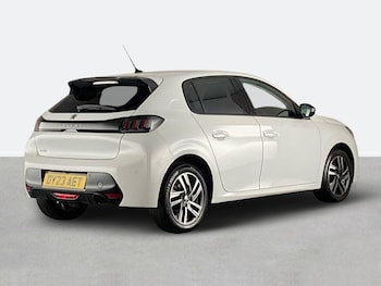 Used Peugeot 208 2023 for sale - 78359336: Photo