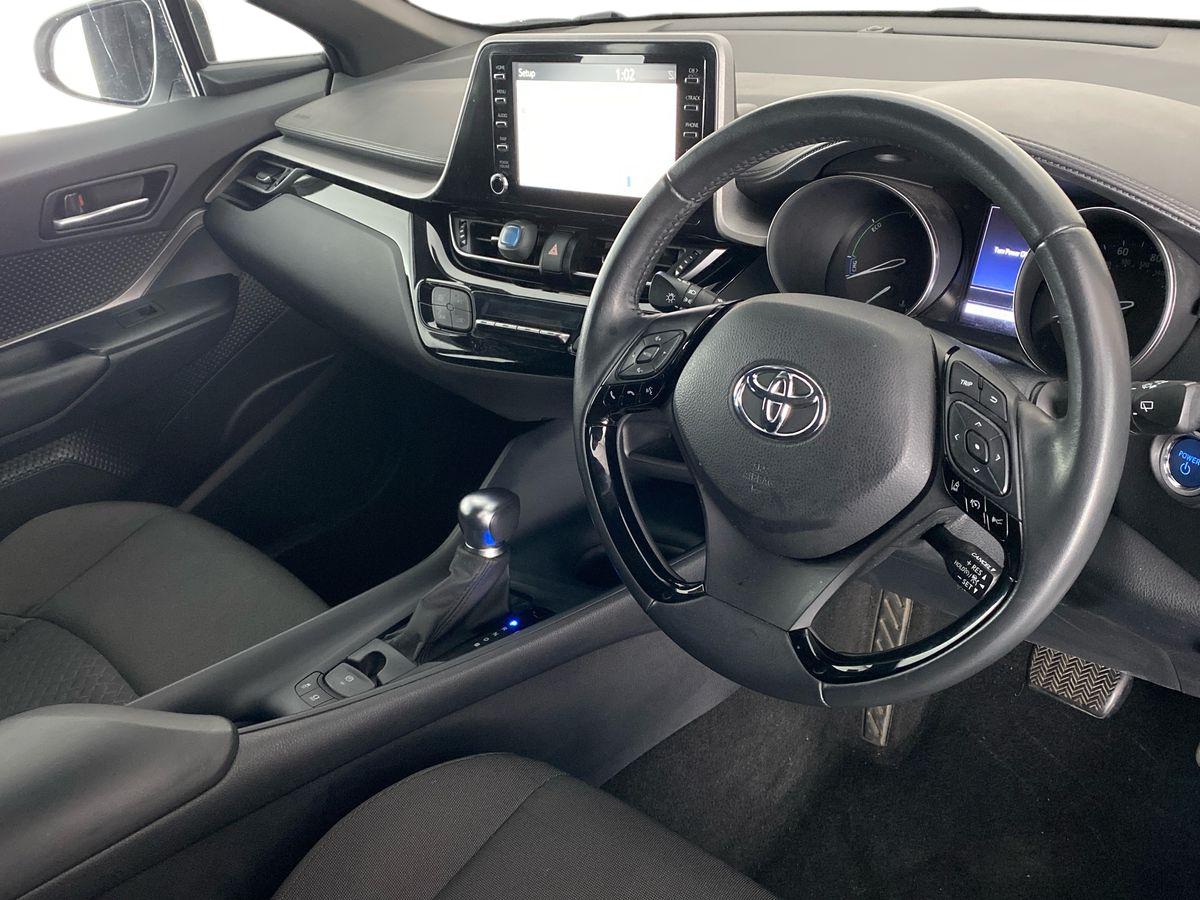 Used Toyota C-HR 2022 for sale - 76442618: Photo 12