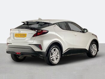 Used Toyota C-HR 2022 for sale - 76442618: Photo