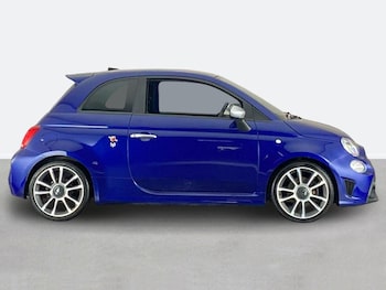 Used Abarth 595 2018 for sale - 79217402: Photo