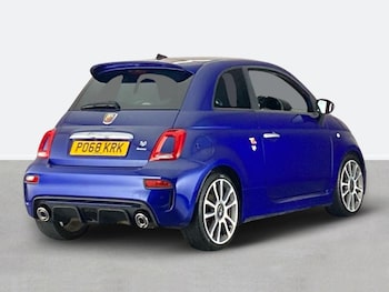 Used Abarth 595 2018 for sale - 79217402: Photo