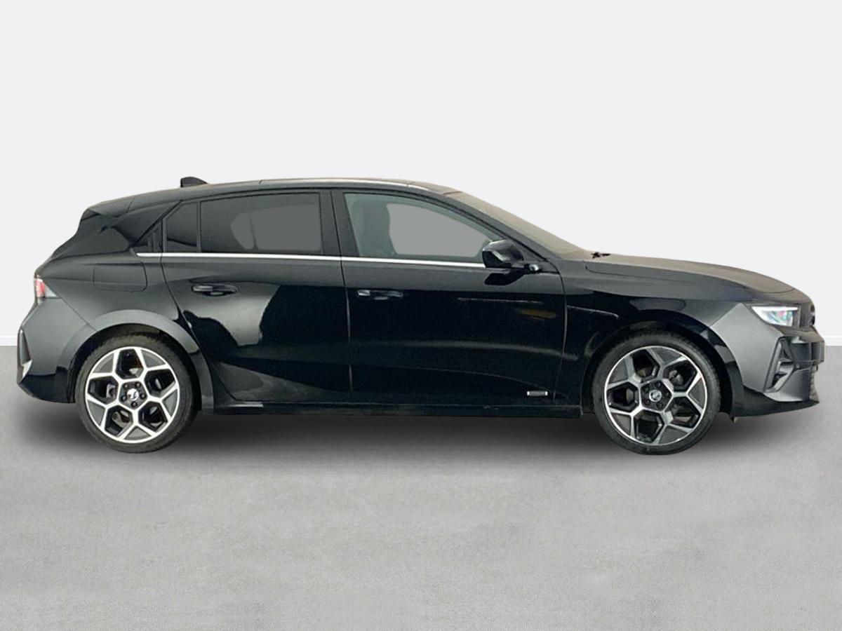 Used Vauxhall Astra 2023 for sale - 78218279: Photo 2