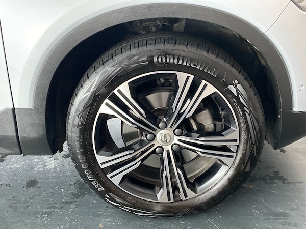 Used Volvo XC40 2020 for sale - 76263883: Photo 29