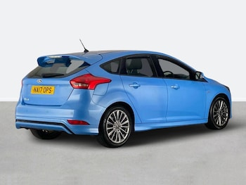 Used Ford Focus 2017 for sale - 78024833: Photo