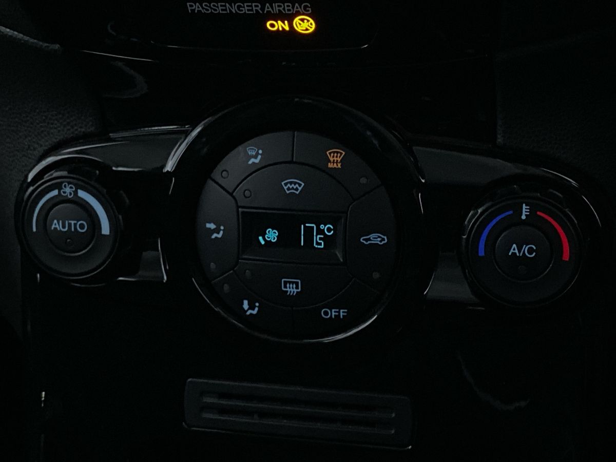 Used Ford Fiesta 2013 for sale - 77206698: Photo 18