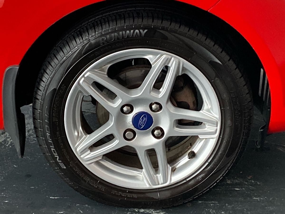 Used Ford Fiesta 2013 for sale - 77206698: Photo 24