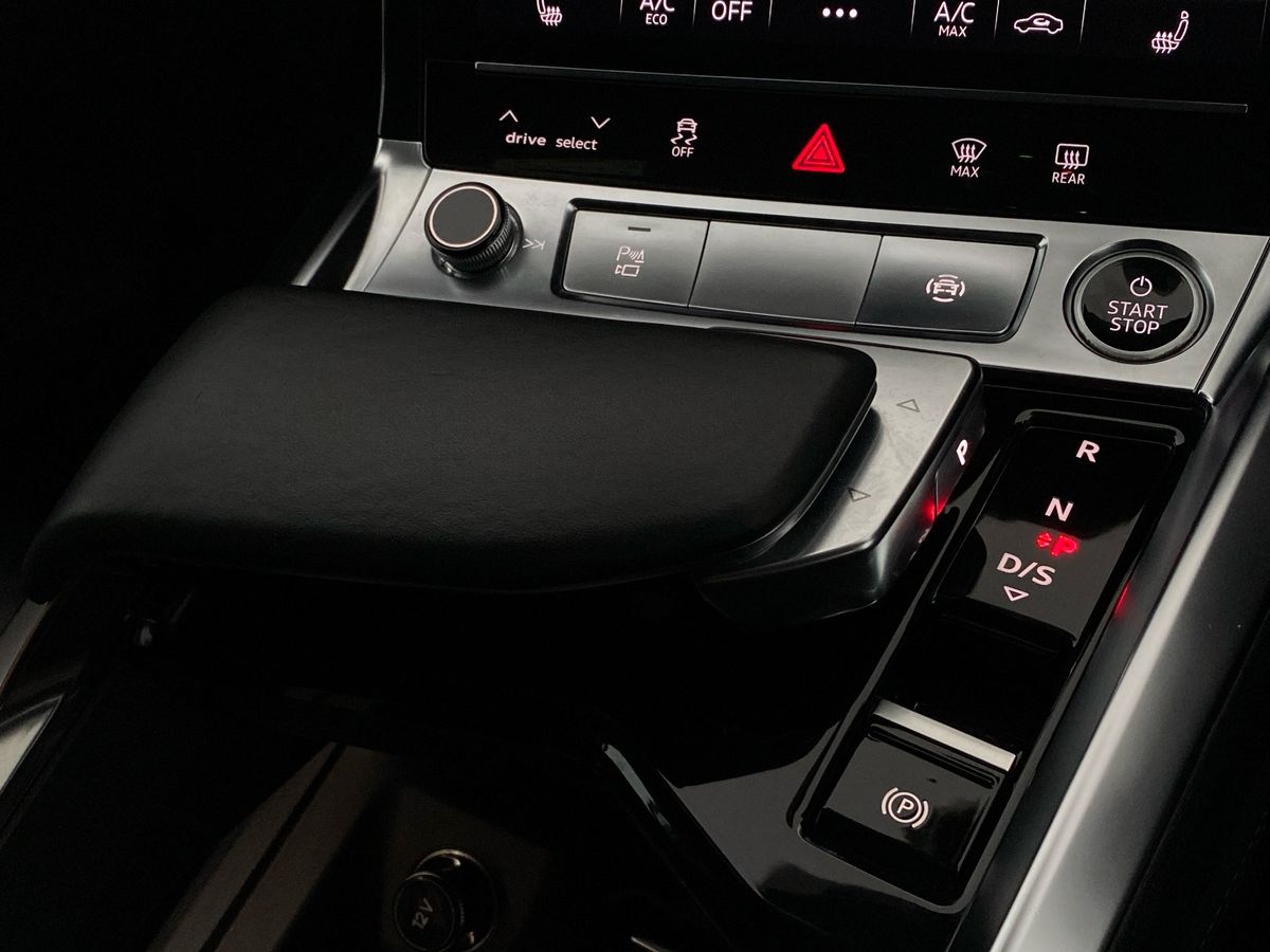 Used Audi e-tron 2020 for sale - 76662178: Photo 22