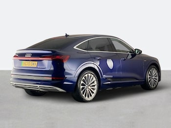 Used Audi e-tron 2020 for sale - 76662178: Photo