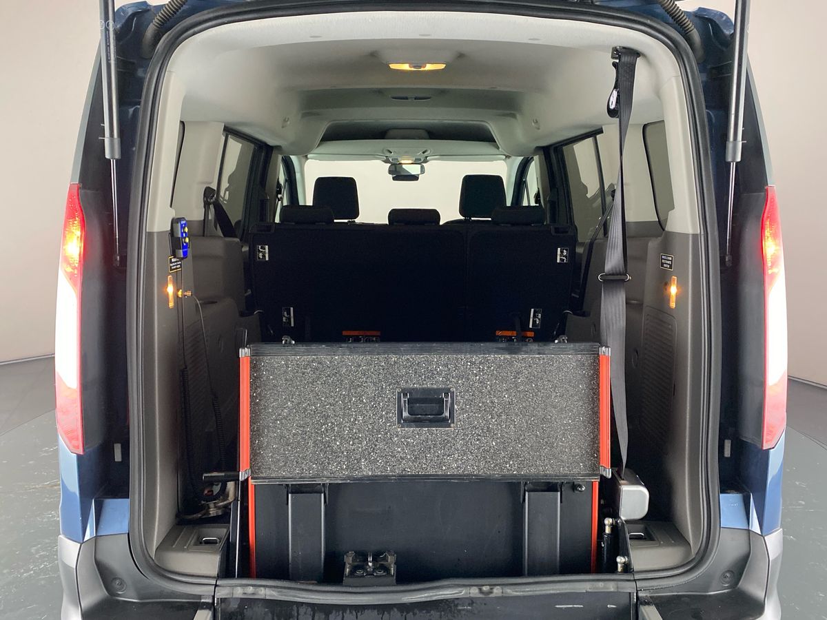 Used Ford Grand Tourneo Connect 2021 for sale - 76515804: Photo 26