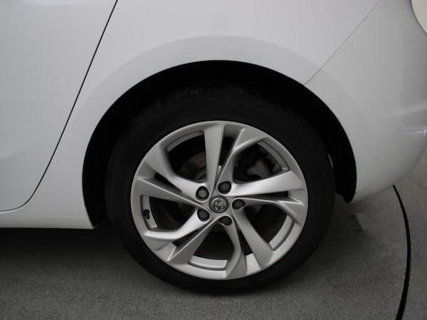 Used Vauxhall Astra 2016 for sale - 76192360: Photo 27