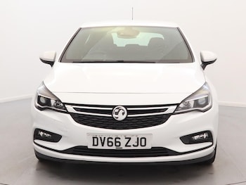 Used Vauxhall Astra 2016 for sale - 76192360: Photo 2