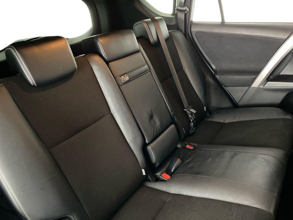 Used Toyota RAV4 2019 for sale - 77443868: Photo 15