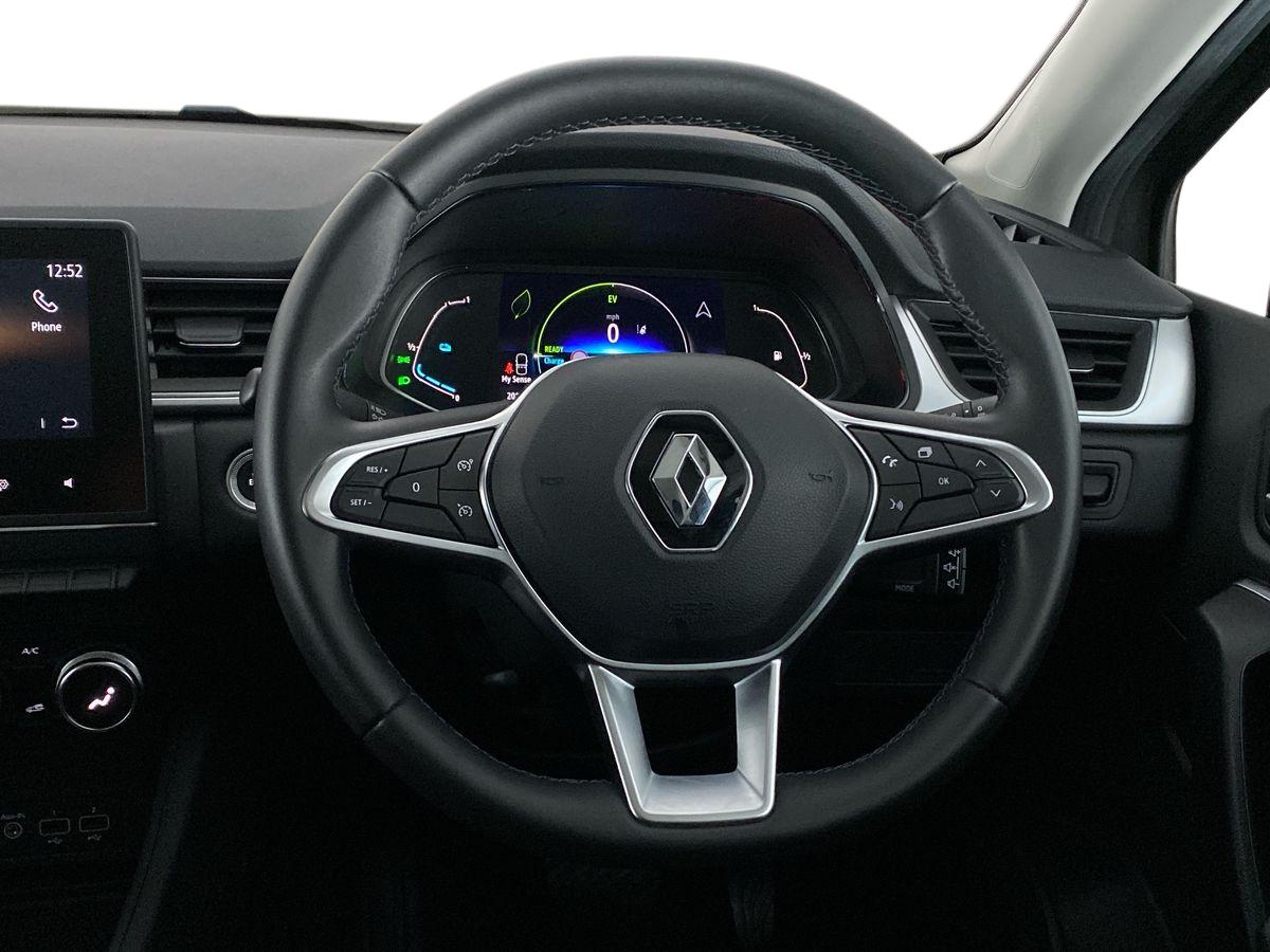 Used Renault Captur 2023 for sale - 77943660: Photo 11