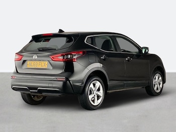Used Nissan Qashqai 2019 for sale - 79355117: Photo