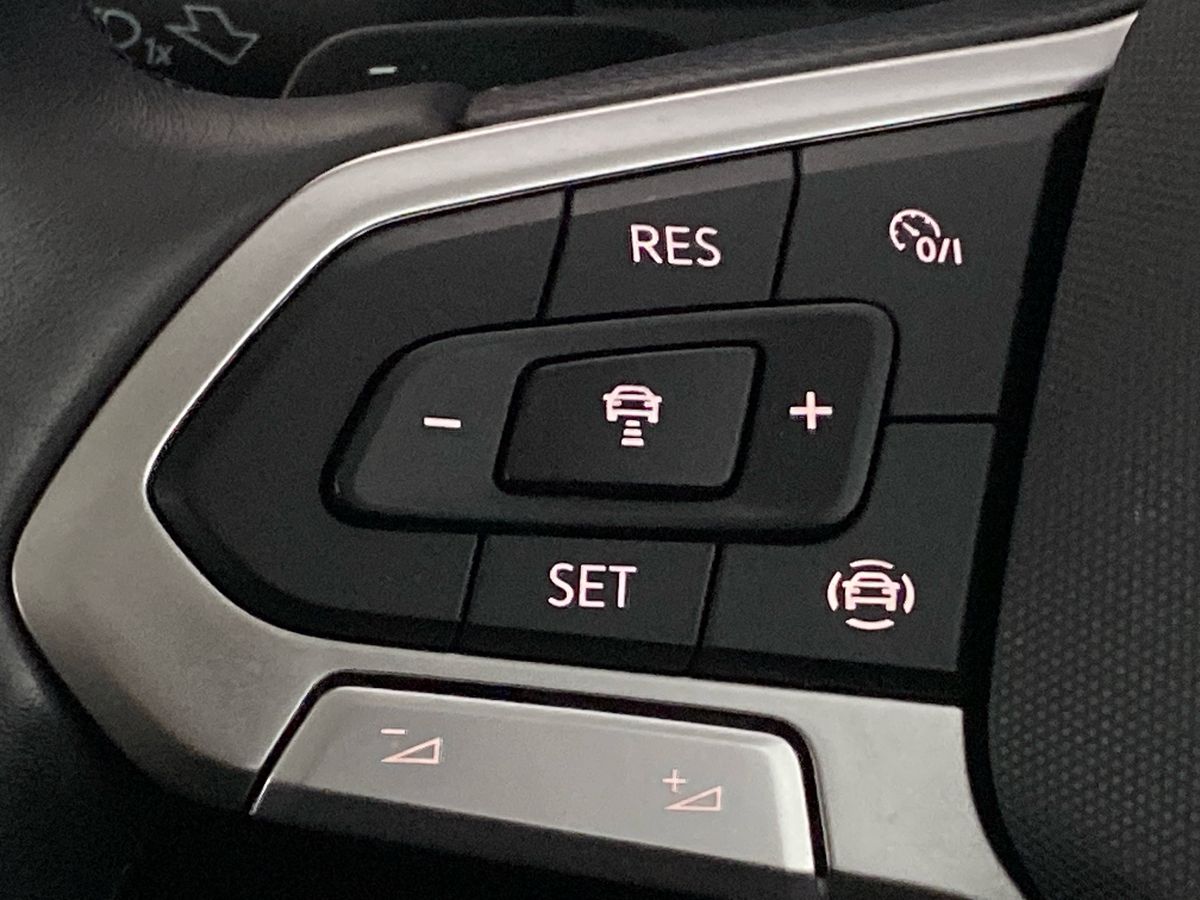 Used Volkswagen T-Roc 2022 for sale - 76662164: Photo 22