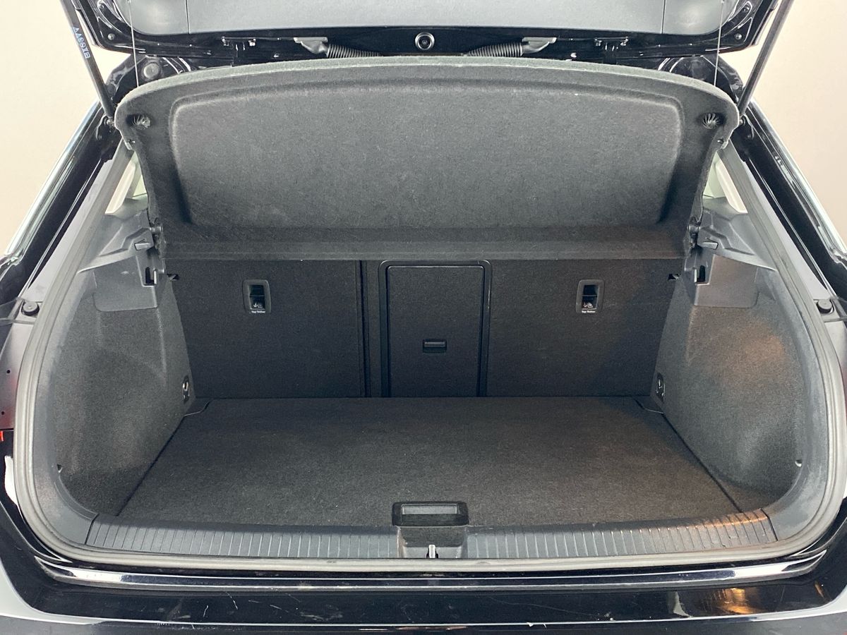 Used Volkswagen T-Roc 2022 for sale - 76662164: Photo 26