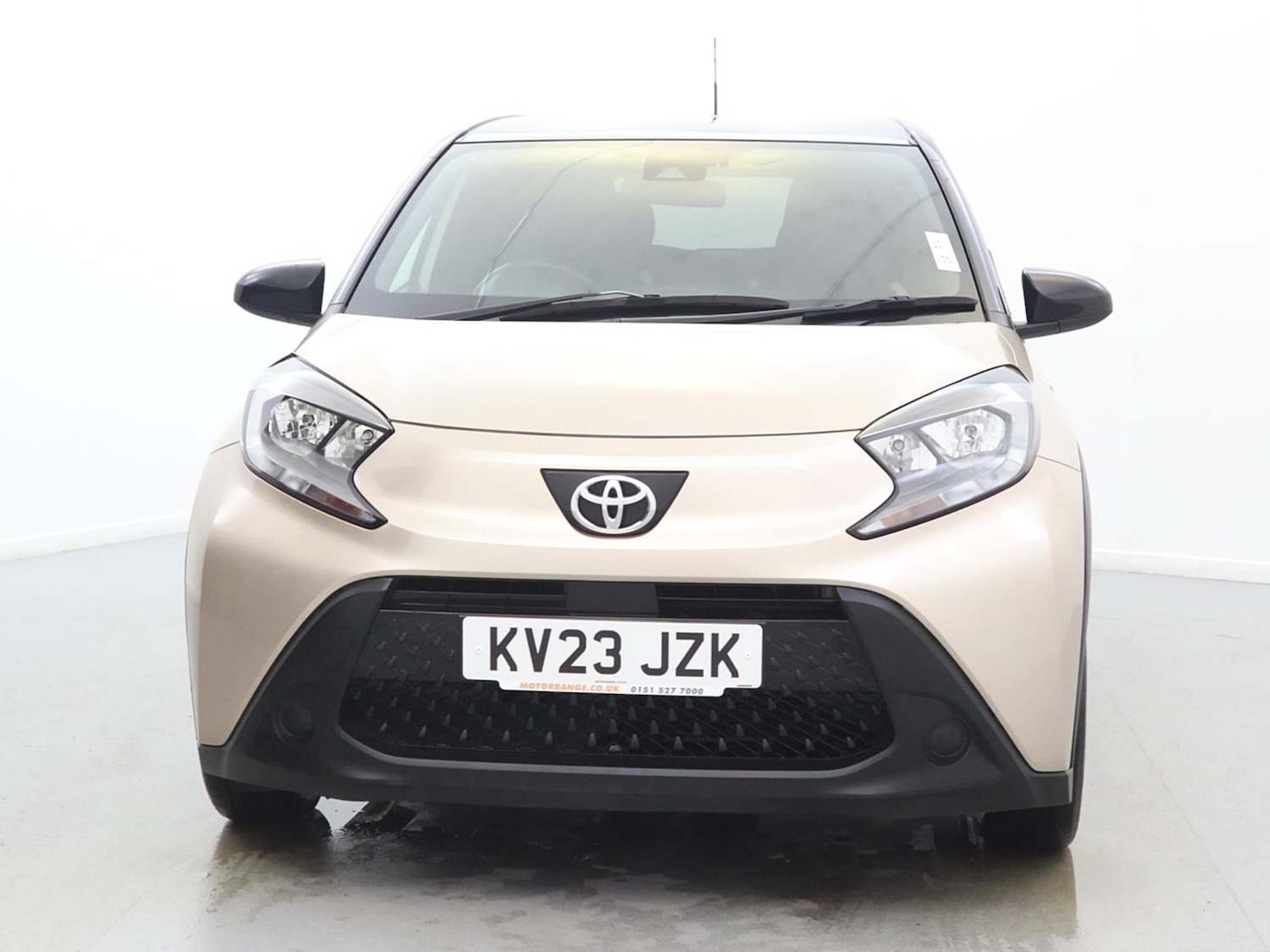 Used Toyota Aygo X 2023 for sale - 77500769: Photo 2