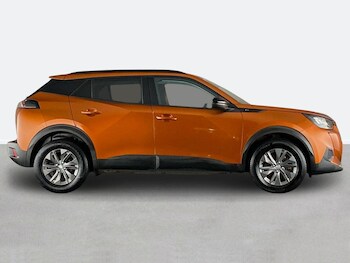 Used Peugeot 2008 2022 for sale - 77398130: Photo