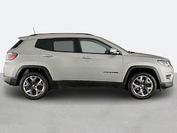 Used Jeep Compass 2021 for sale - 78611344: Photo