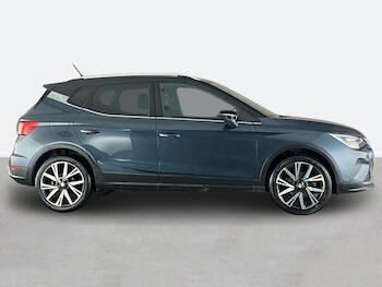 Used SEAT Arona 2023 for sale - 77398118: Photo