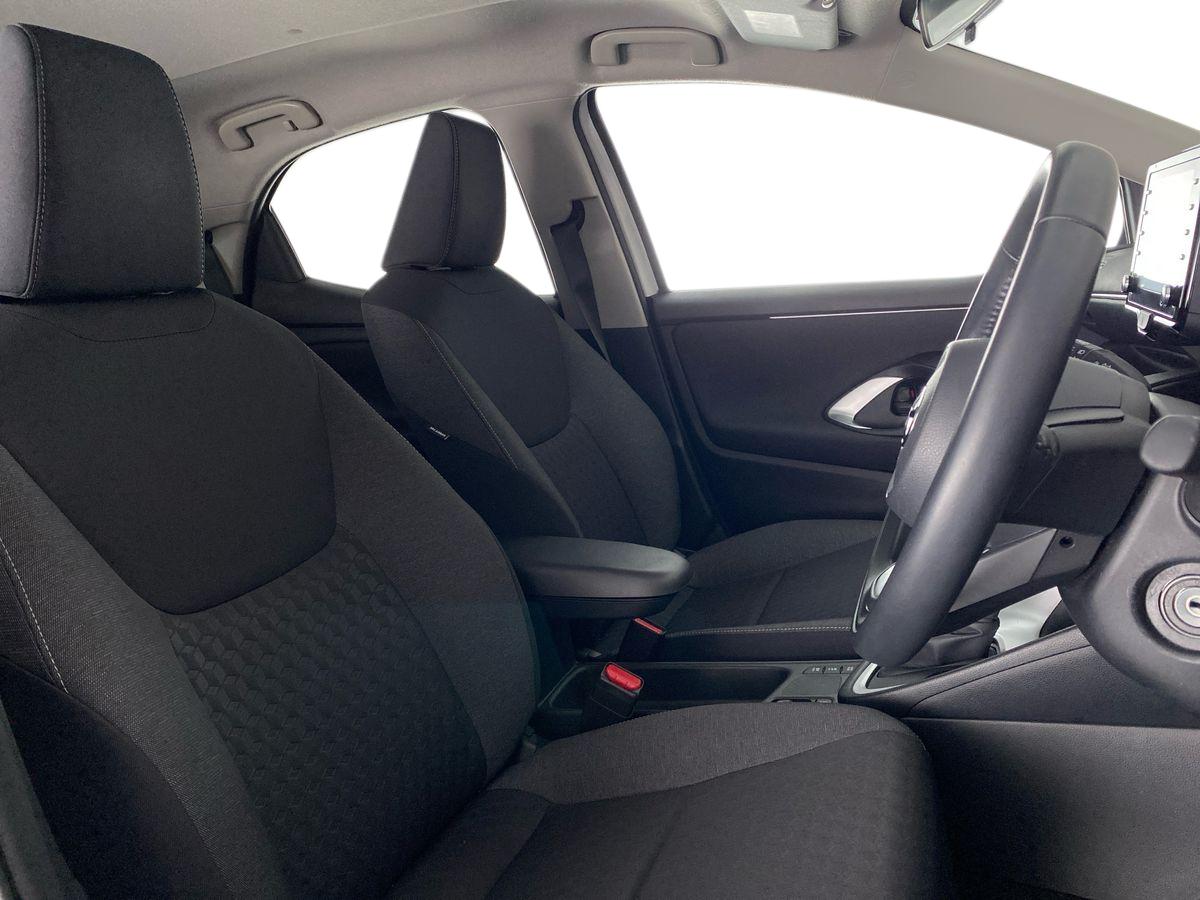 Used Toyota Yaris 2022 for sale - 77158745: Photo 13