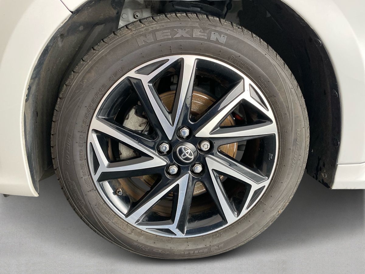 Used Toyota Yaris 2022 for sale - 77158745: Photo 26