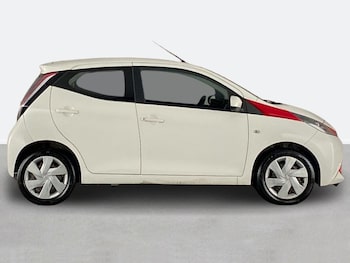 Used Toyota AYGO 2017 for sale - 78611302: Photo