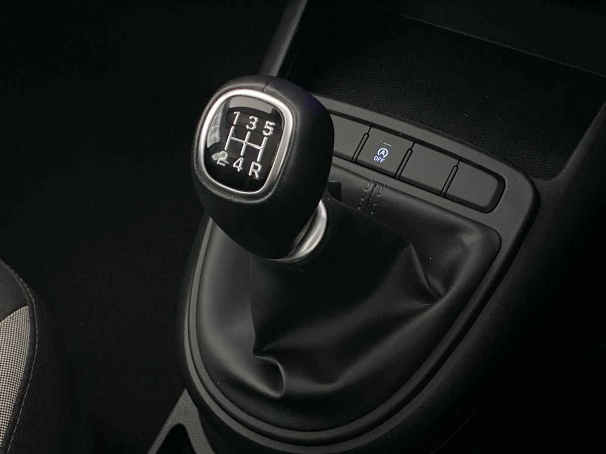 Used Hyundai i10 2024 for sale - 76047312: Photo 20