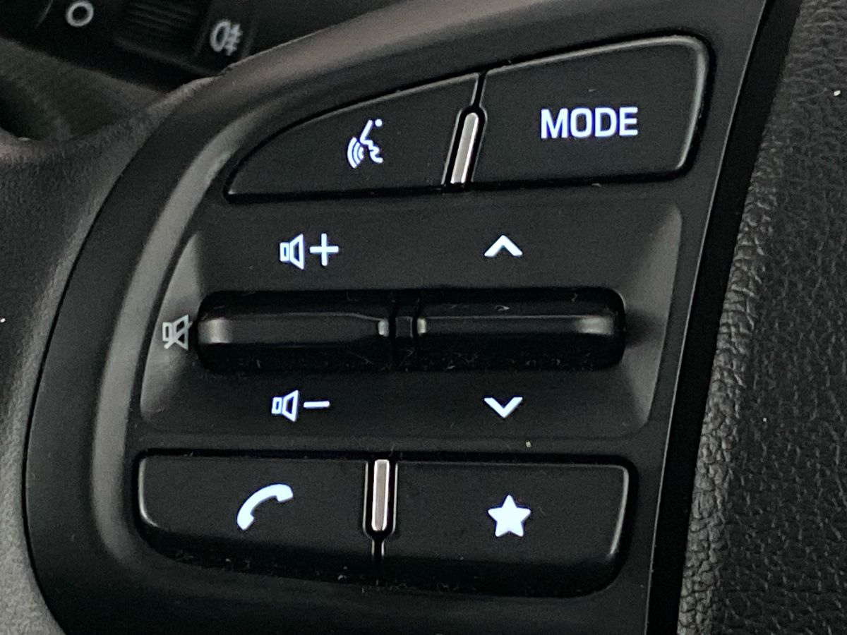 Used Hyundai i10 2024 for sale - 76047312: Photo 22