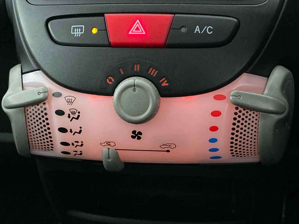 Used Citroen C1 2013 for sale - 77135310: Photo 17