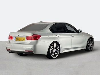 Used BMW 3 Series 2017 for sale - 77895912: Photo