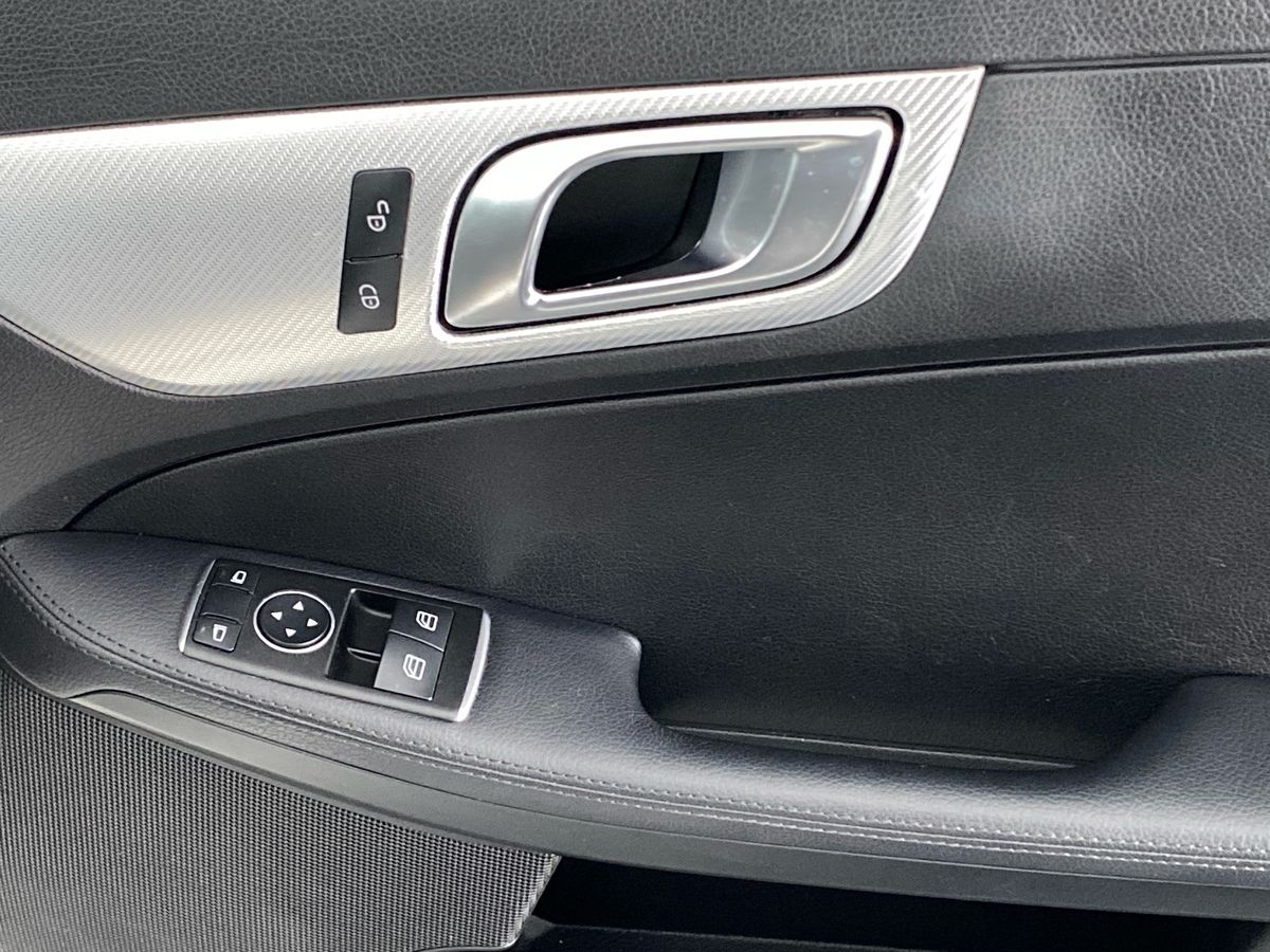 Used Mercedes-Benz SLC 2017 for sale - 75582510: Photo 32