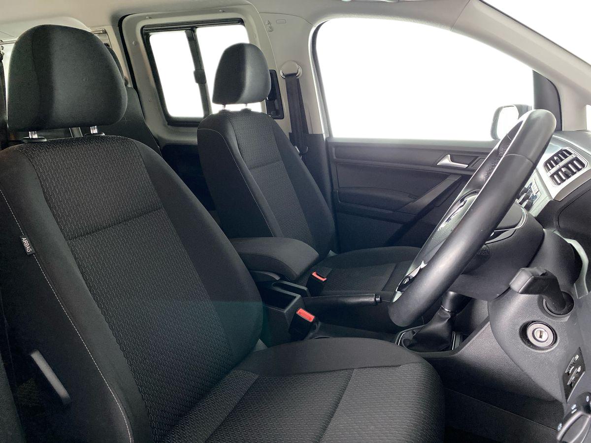 Used Volkswagen Caddy Maxi Life 2019 for sale - 77787655: Photo 13