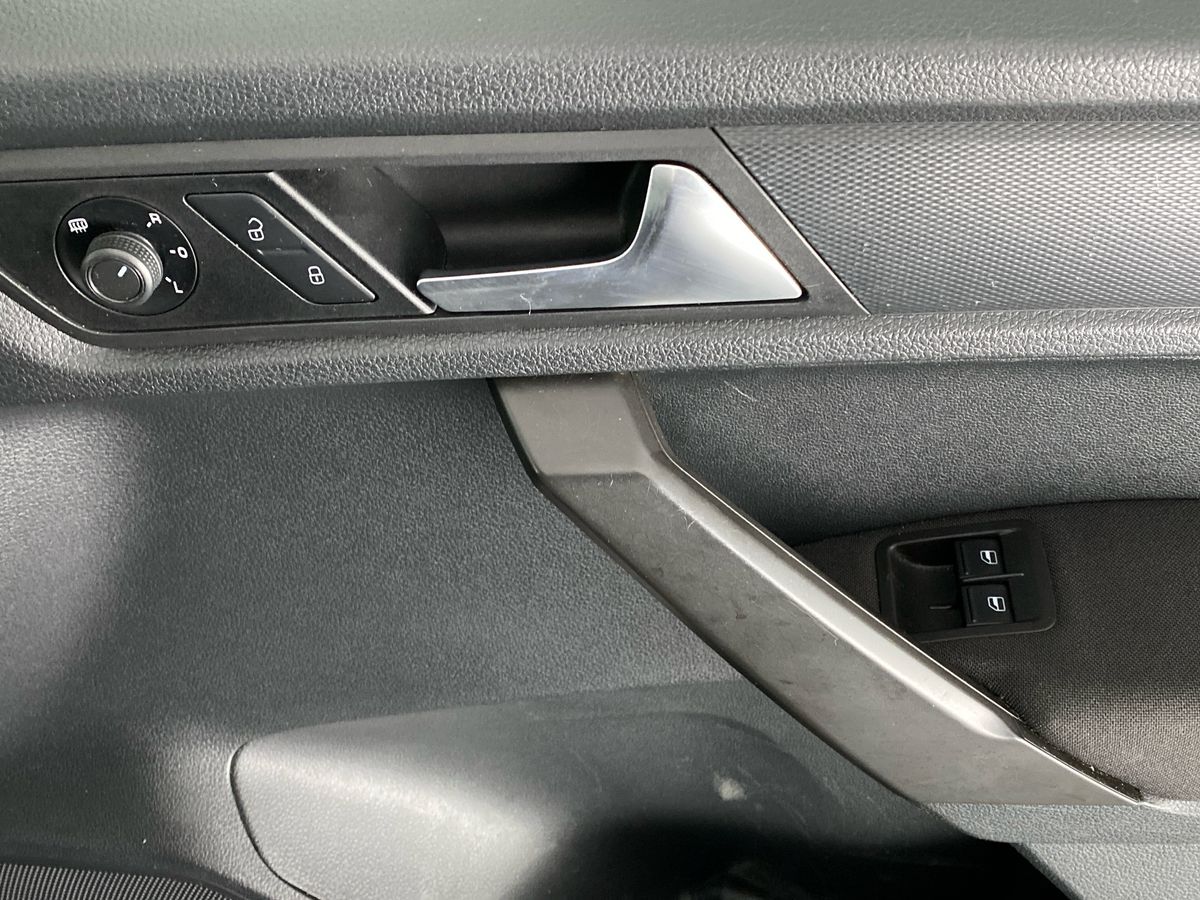 Used Volkswagen Caddy Maxi Life 2019 for sale - 77787655: Photo 23