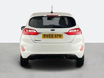 Used Ford Fiesta 2020 for sale - 77500782: Photo