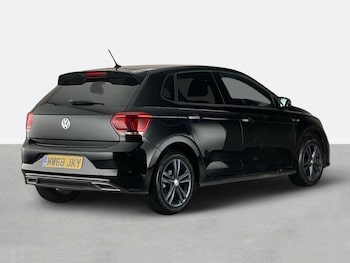 Used Volkswagen Polo 2018 for sale - 78871688: Photo