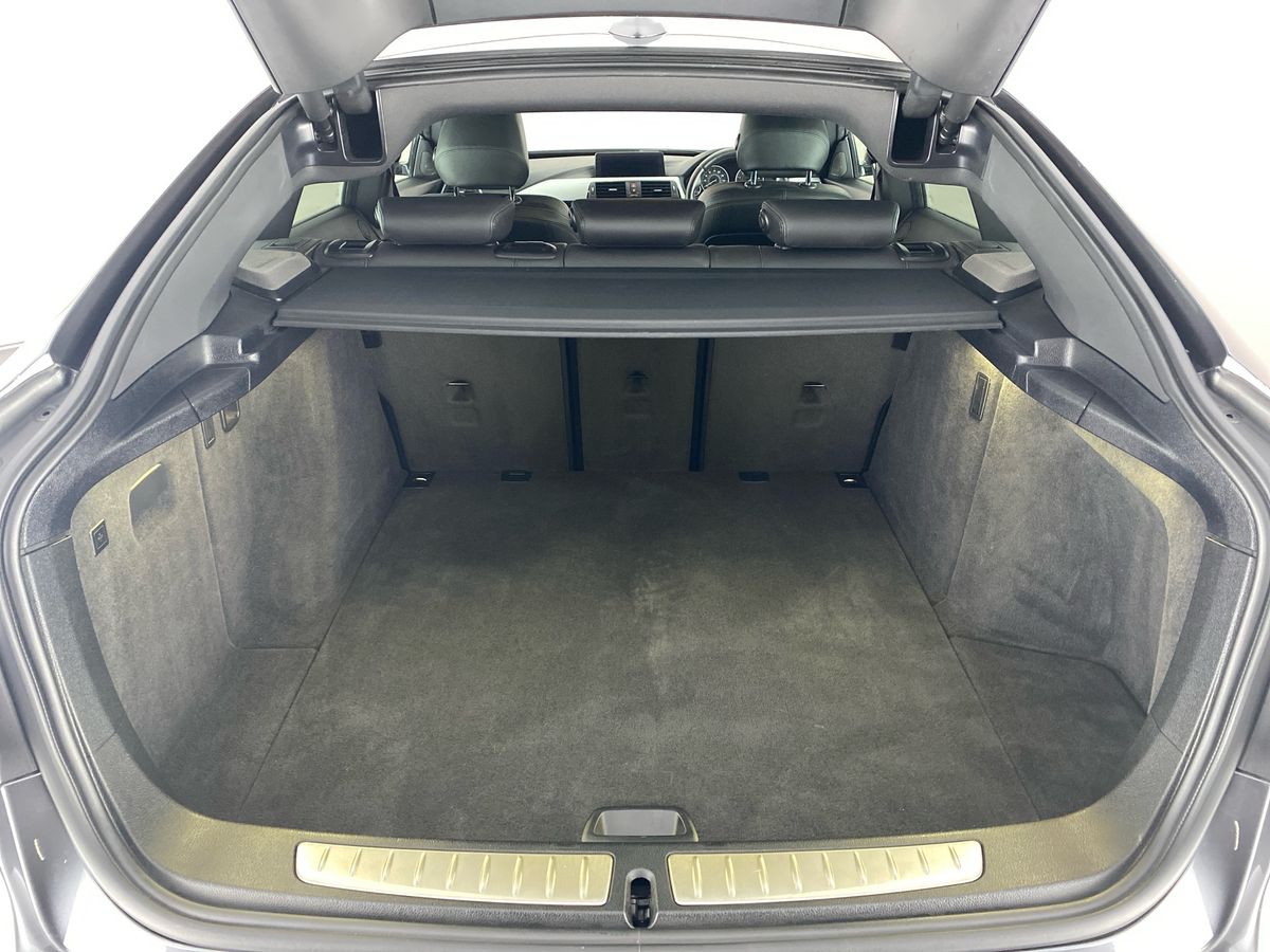 Used BMW 3 Series 2019 for sale - 76755442: Photo 27