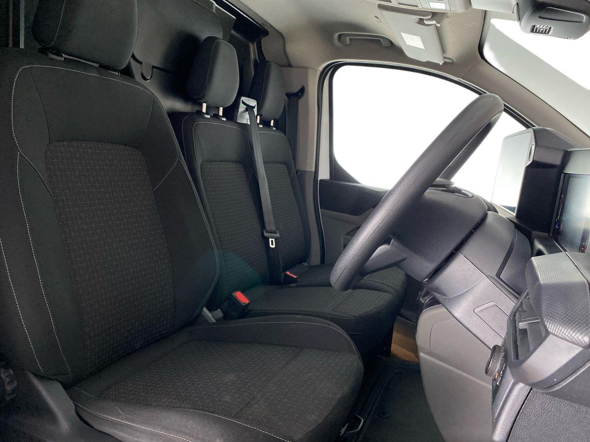 Used Ford Transit Custom 2024 for sale - 77842889: Photo 13